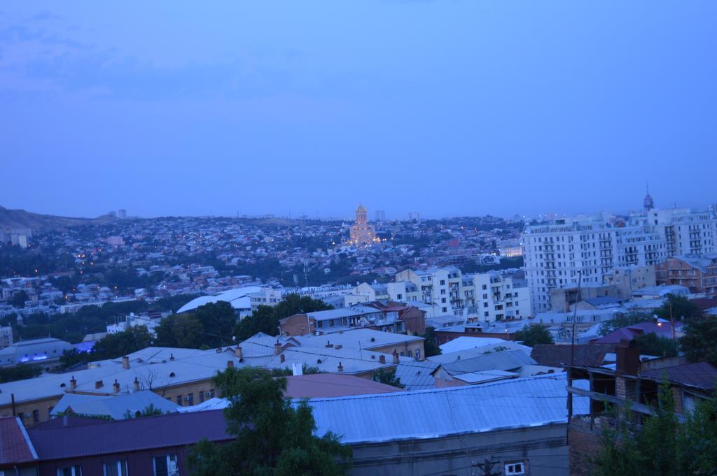 Appartamento Terasa Mtacminda Tbilisi Esterno foto